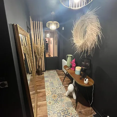 Maison Proche Centre 别墅
